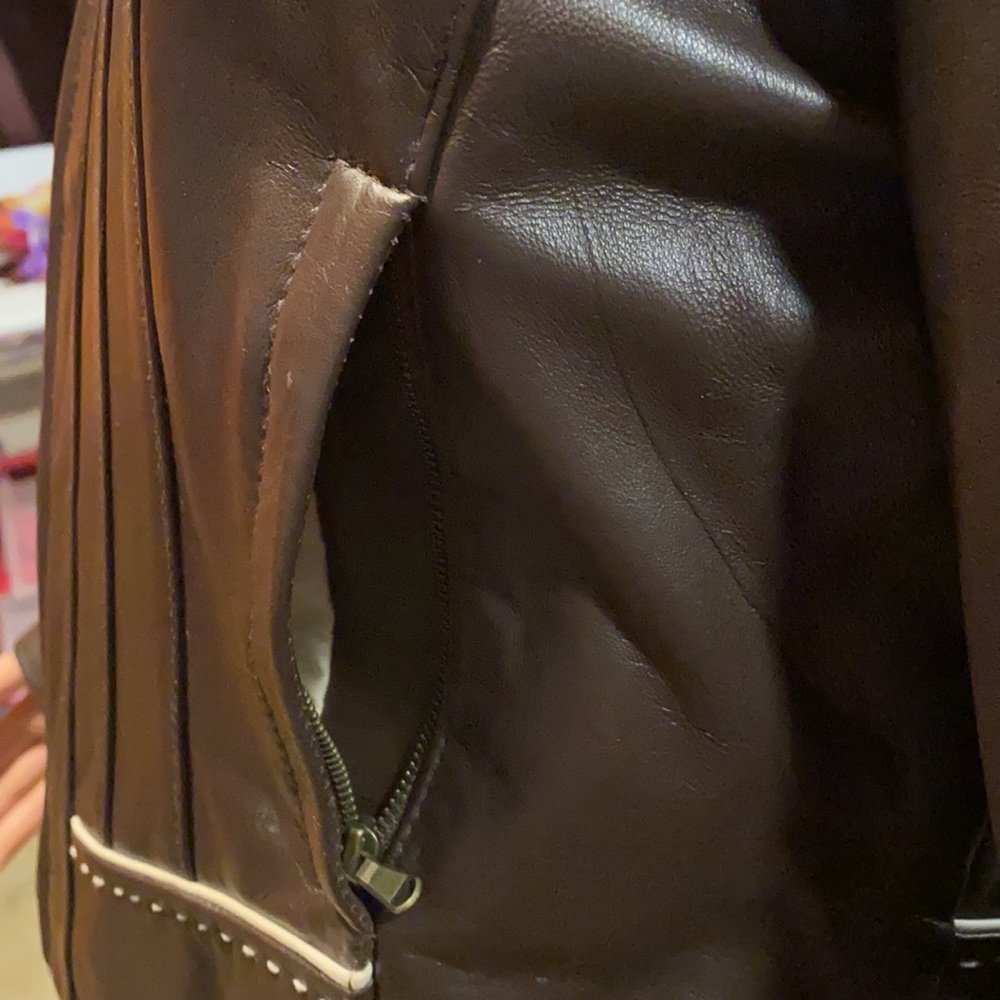 Authentic Leather Jacket - image 6